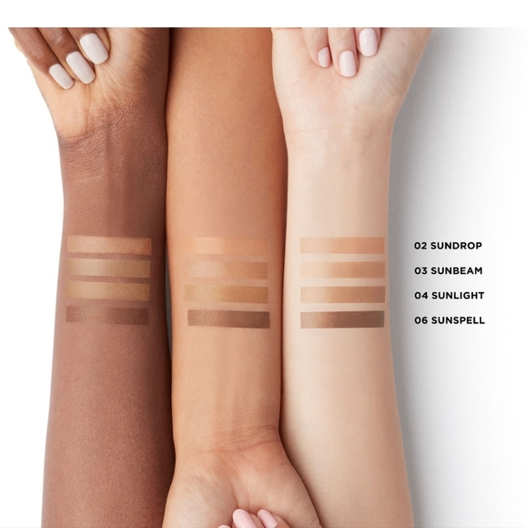 Laura Mercier Tinted Sheer Cream Bronzer - light to medium - Picture 2 of 3